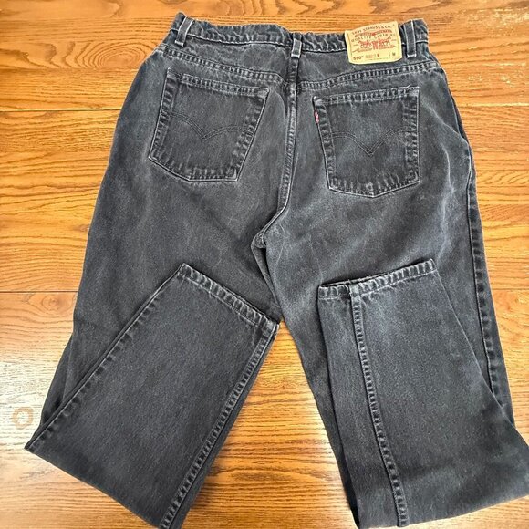 Vintage, Levi's Strauss Women's 550 black Jeans, Relaxed Fit Size 16R - Picture 1 of 4